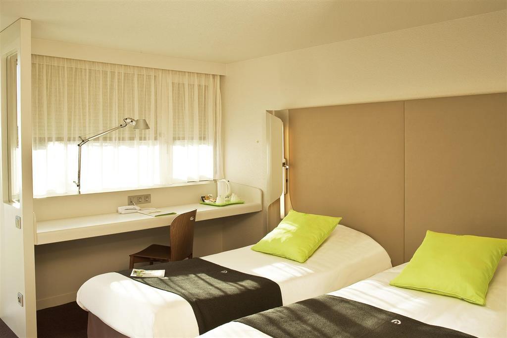 Hotel Campanile Clermont-Ferrand Sud Issoire Esterno foto